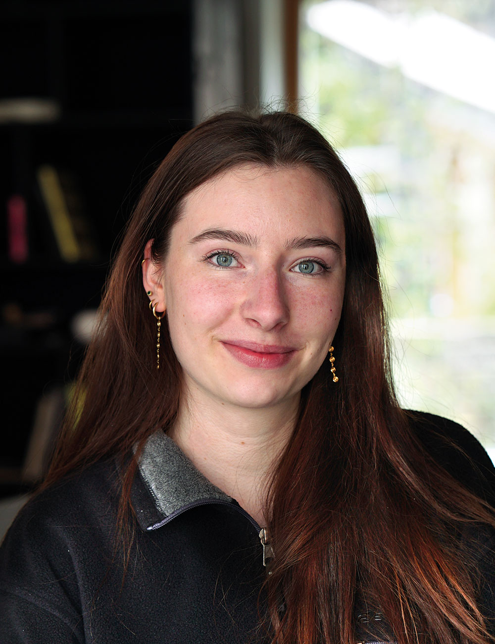 Portrait von Julia Schwier, Stundentin & Praktikantin